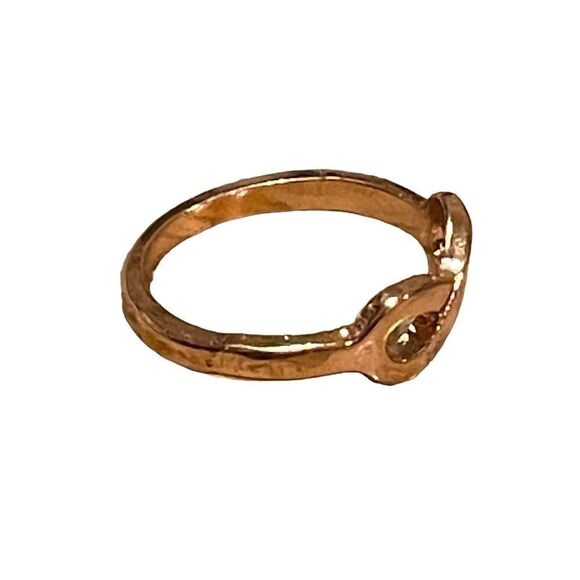 NWOT Rose Gold tone infinity ring US size 7.5 - Picture 3 of 6